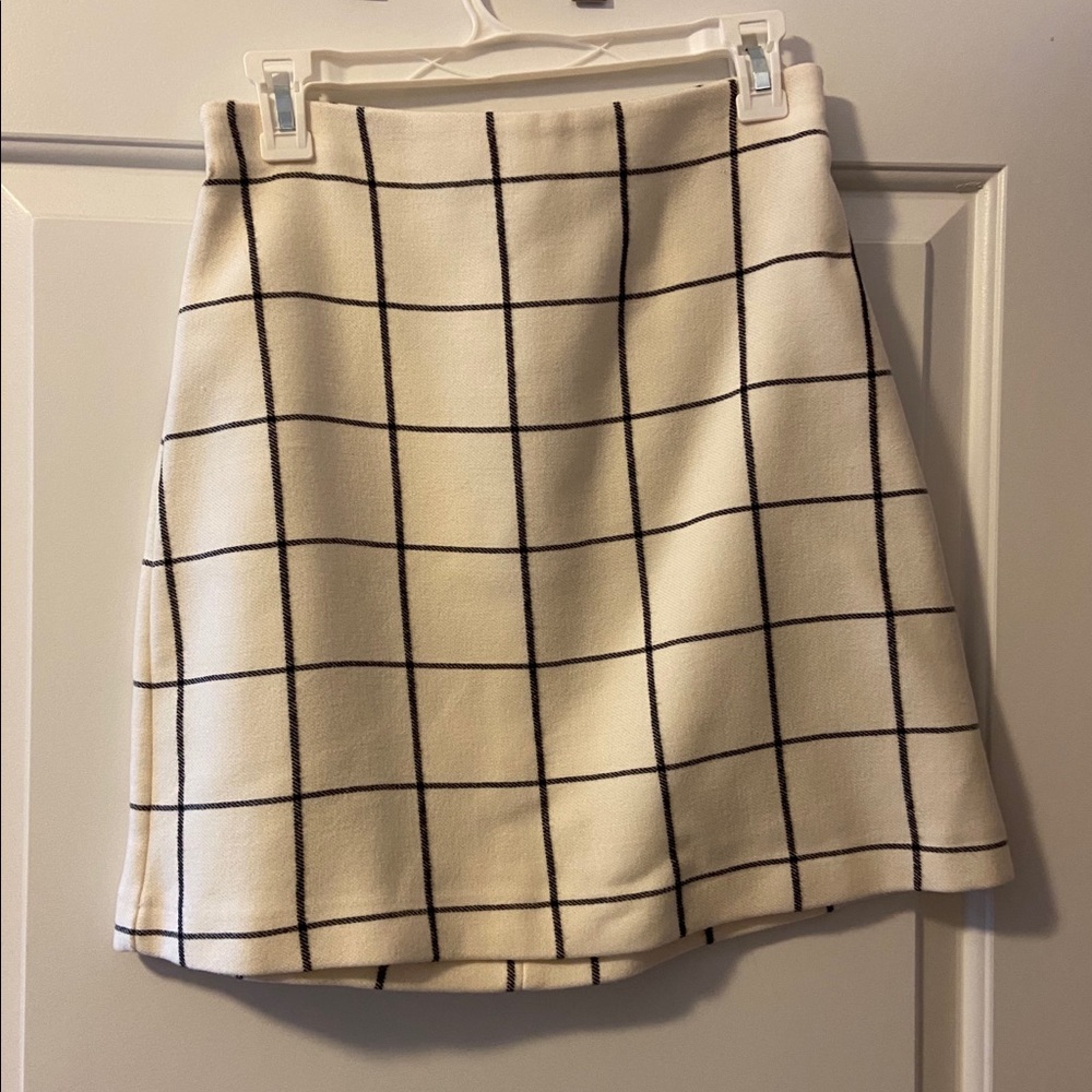 Cream and black plaid skirt